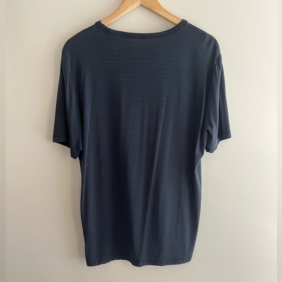 Vuori Mens Linear Tech Tee Ink L - Picture 9 of 12